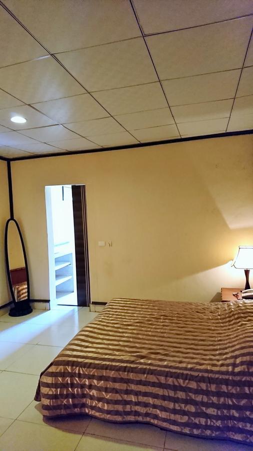 Hotel Chez Wou 吳家園 Himeur al Goz Exteriör bild